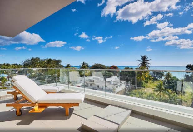 Liberty Drive Apartments & Penthouses By Lov Trou aux Biches Exterior photo